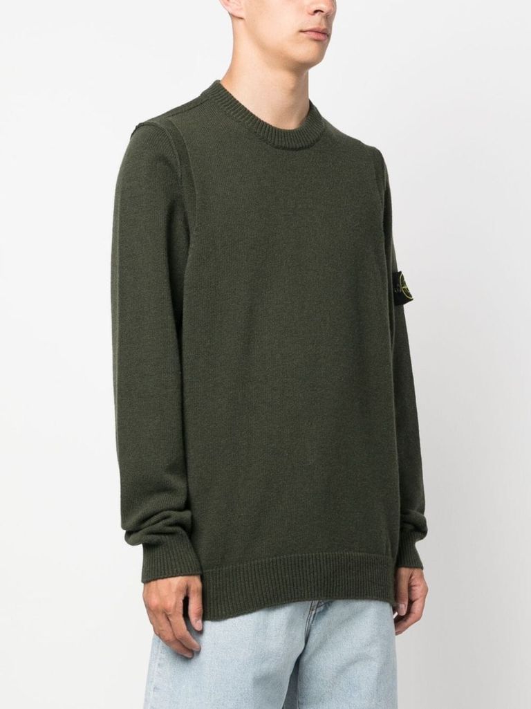 Sweater with logo