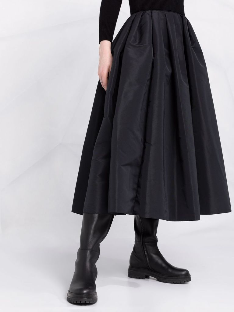 スカート alexander mcqueen Alexander McQueen Skirts Black Alexander McQueen S/S 1999 'No. 13' Black Tiered Lace Skirt