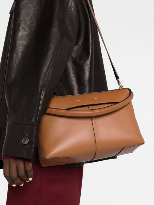 Tod's Logo-Charm Leather Tote Bag