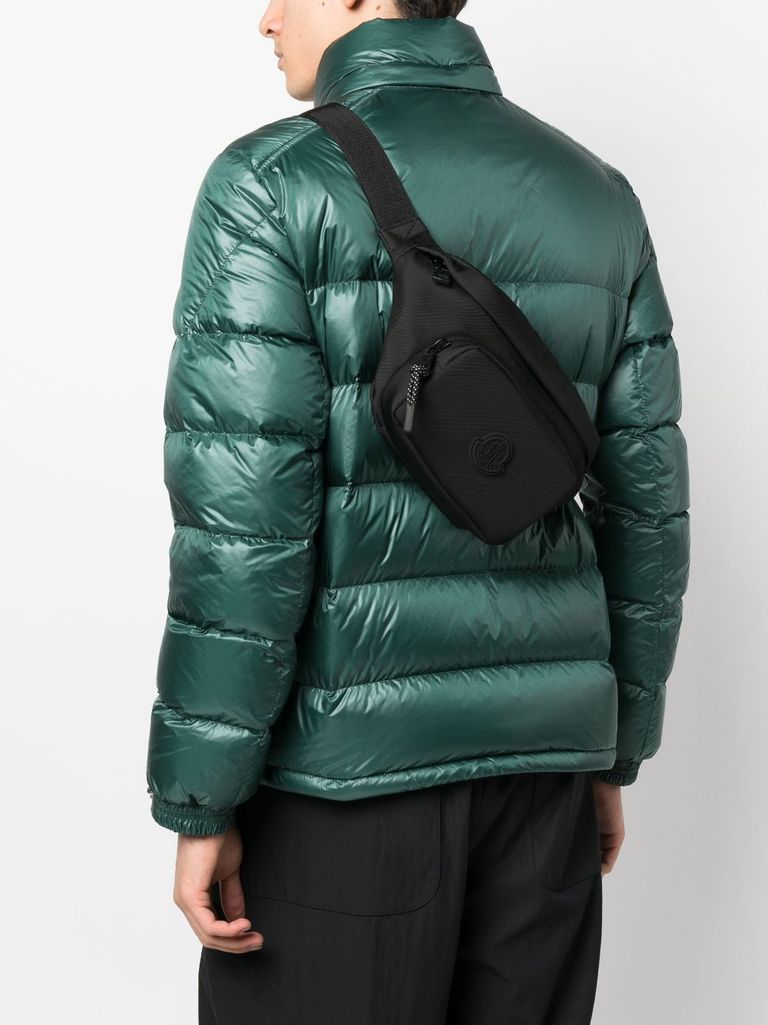 【送料&関税込】Moncler Logo Patch Belt Bag Logo patch belt bag