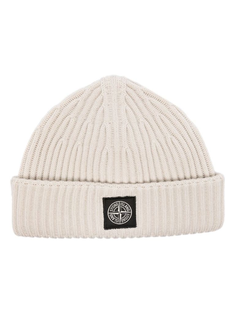 Stone island ribbed store beanie