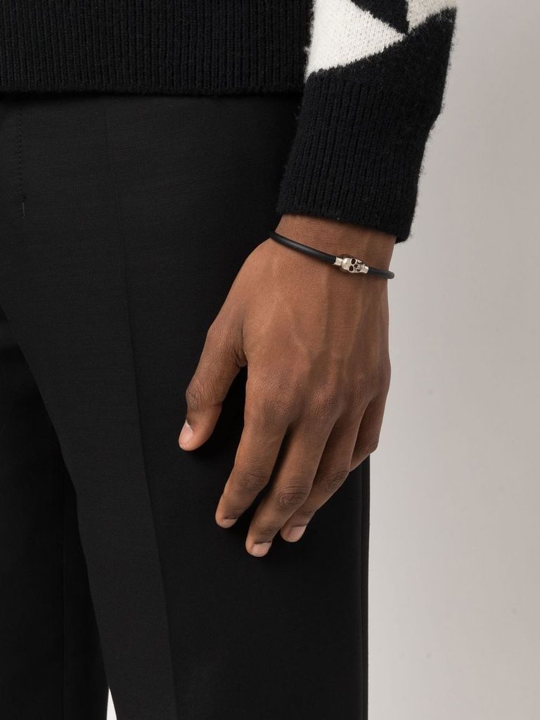 Alexander McQueen スタッズ ブレスレット Alexander McQueen Studs and Skull Bracelet Silver in Metal - US