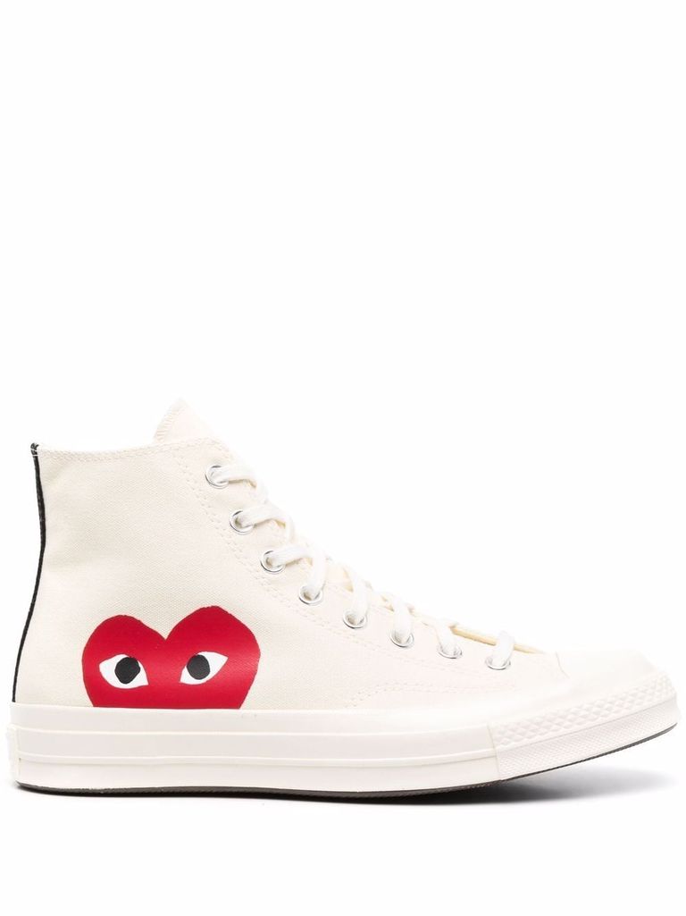 Sneakers with sale heart logo