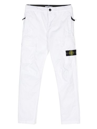 Trousers with patch