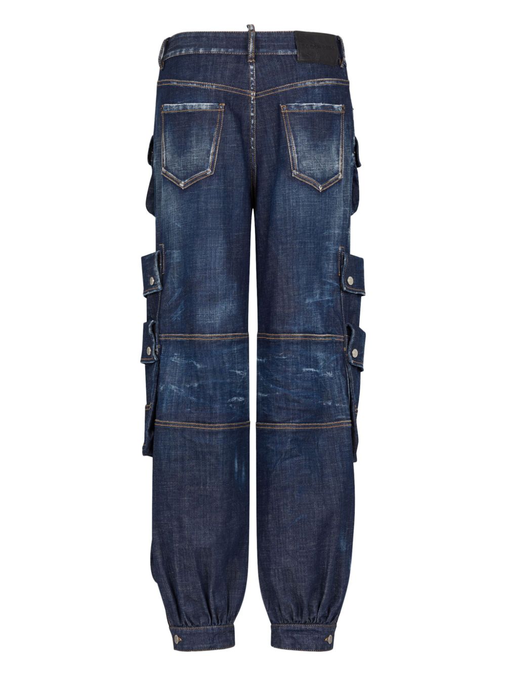 Jeans with cargo pockets