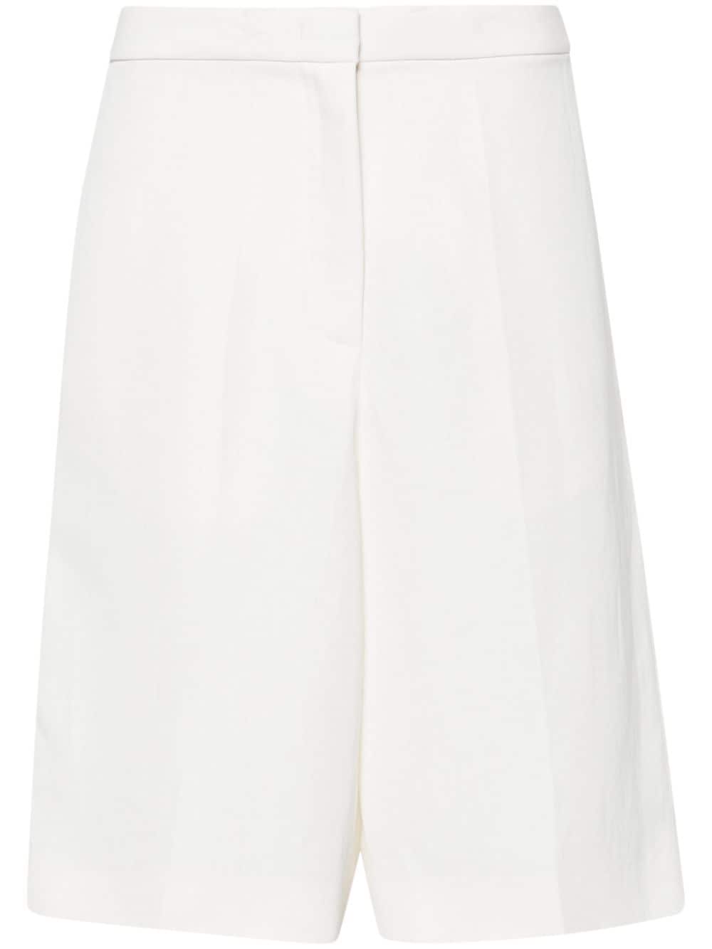 Tailored linen Bermuda shorts