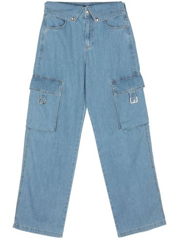 Straight cotton jeans with cargo pockets