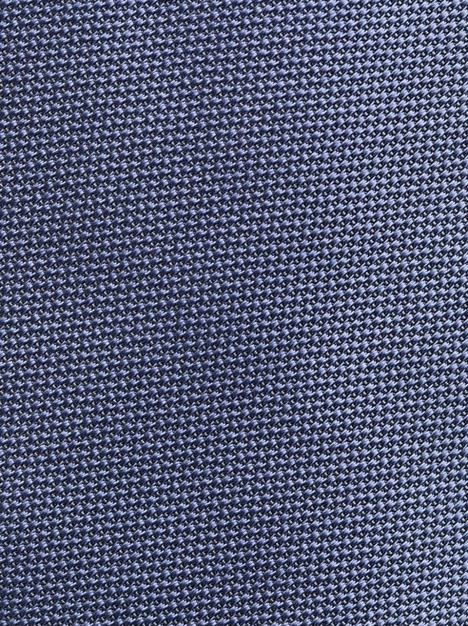 Silk woven pattern tie