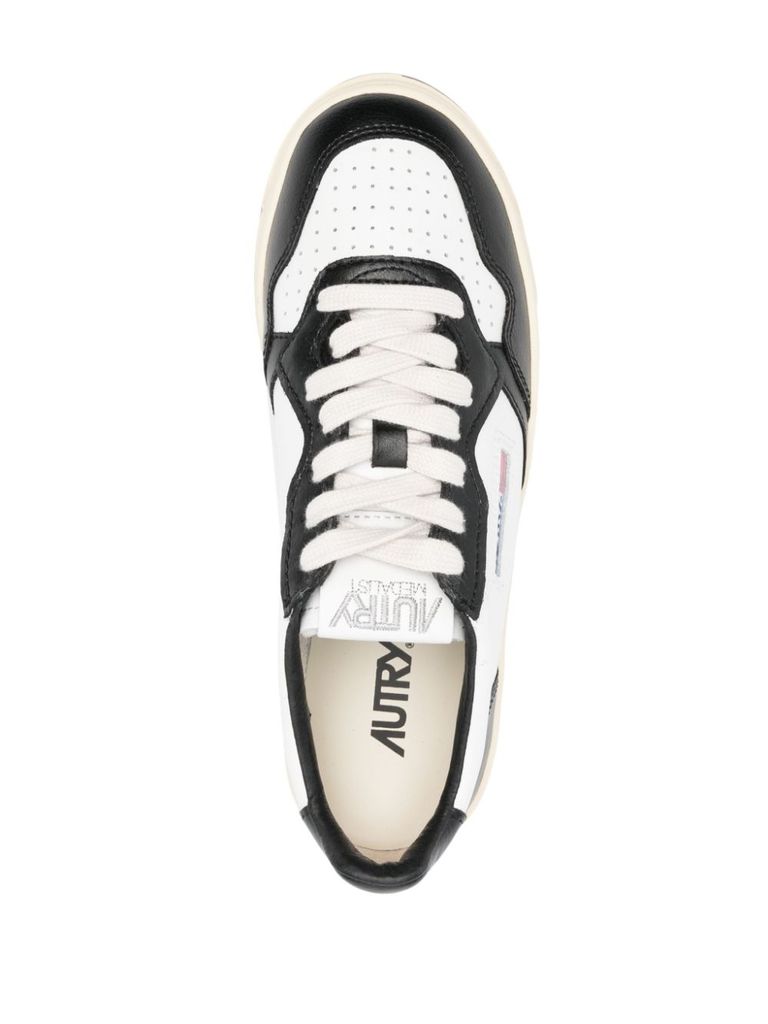 Shop Autry Two-tone Calf Leather Platform Sneakers 'medalist' In Bianco