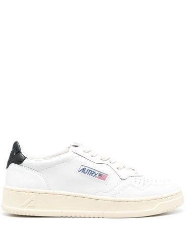 'Medalist' calf leather sneakers with contrast heel