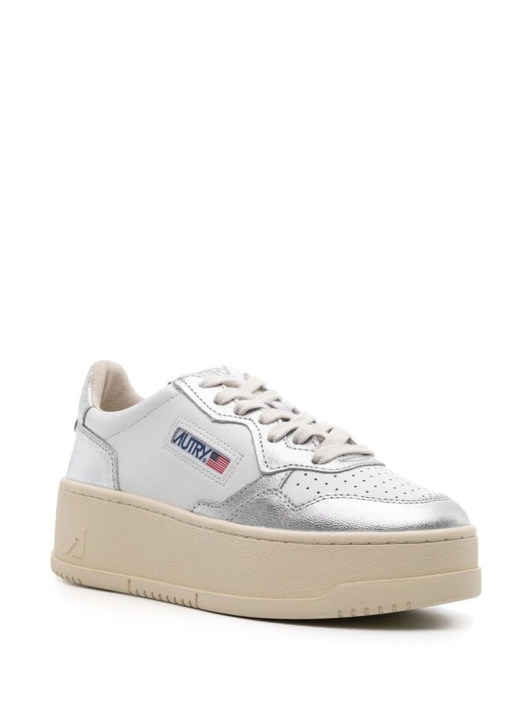 Shop Autry Two-tone Calf Leather Platform Sneakers 'medalist' In Bianco