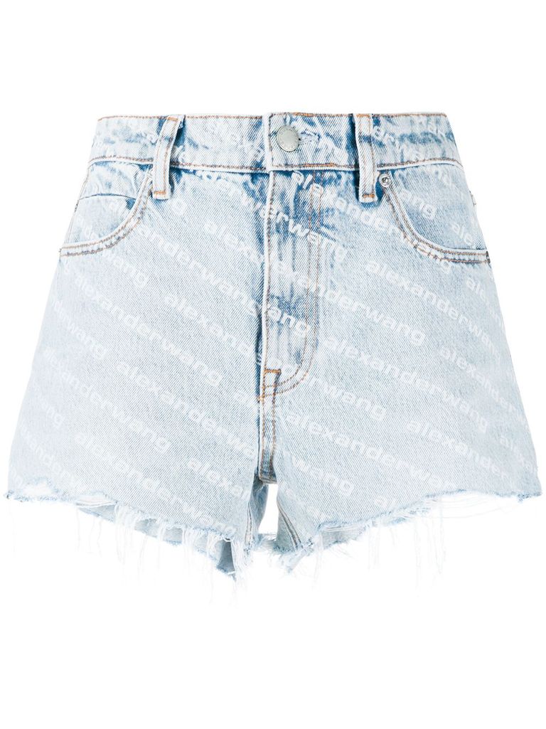 Shop Alexander Wang Shorts In Denim Stampa Logo E Orlo Sfrangiato In Blu