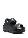 crocs - Sandali Mega Crush in gomma con cinturini e platform lucida - 2