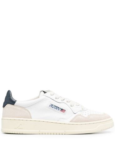 AUTRY - Medalist sneakers in white and blue calf leather