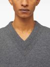 jil sander - Wool sweater with a V-neck - 4