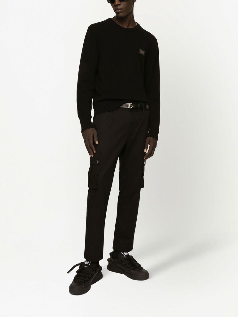 Shop Dolce & Gabbana Crew Neck Sweater In Virgin Wool And Cashmere With Metal Logo Plaque In Nero