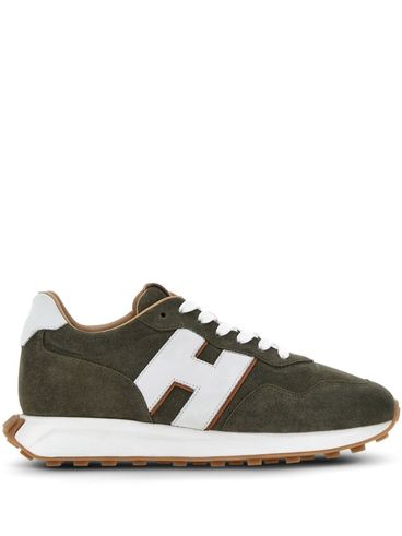 H601 sneakers in suede calf leather