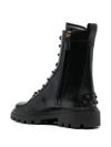 tod's - Calf leather boots with logo plaque - 1