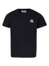 T-shirt in cotone con patch logo