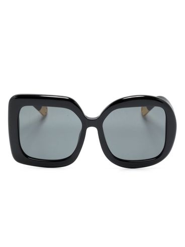 Oversized asymmetric sunglasses