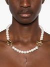 Pearl necklace with gold pendant