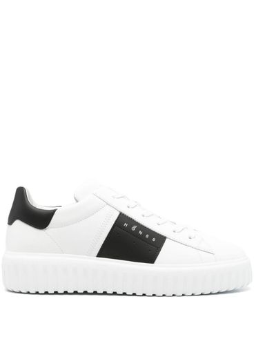 Sneakers in pelle di vitello bianca con logo