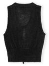 String tie fastening vest