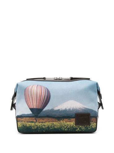 Beauty case with landscape print