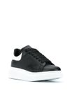 Sneakers 'Oversize' in pelle nero e bianco