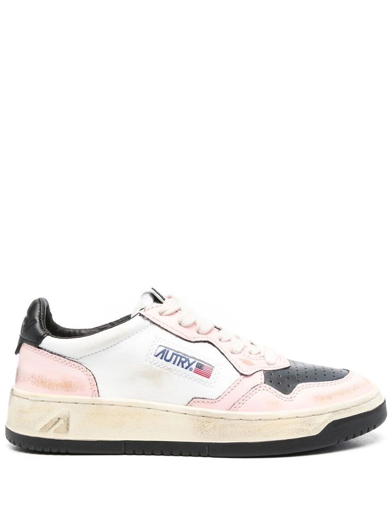 Shop Autry 'super Vintage' Sneakers In White