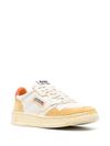 Sneakers 'Medalist' in pelle bianco e arancione