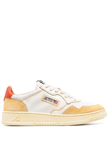 Sneakers 'Medalist' in pelle bianco e arancione