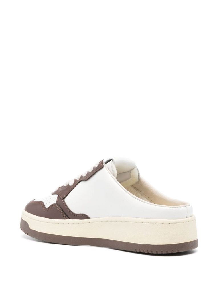 Shop Autry 'medalist' Low Mule In Panelled Leather In Bianco