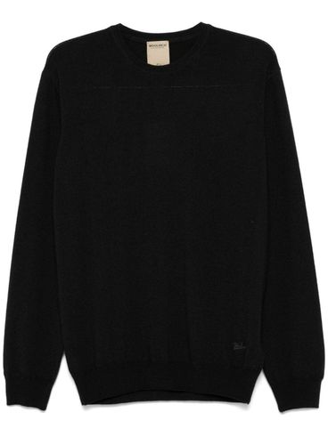 Wool sweater with logo embroidery