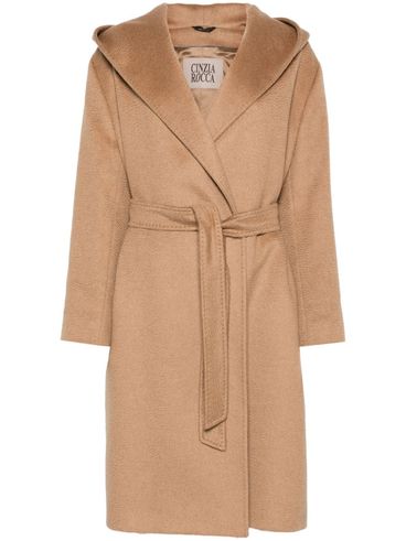 Long virgin wool coat with belt