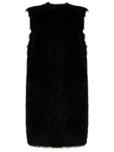 Sleeveless fur vest