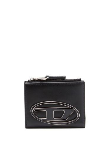 Wallet with logo plaque