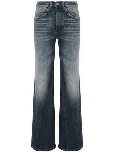 Low-rise Jacklyn jeans