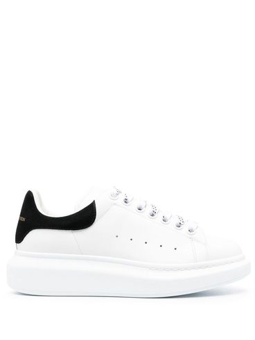 Sneakers 'Oversize' in pelle bianco e nero