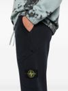 stone island - Pantaloni tuta in cotone con tasca - 4