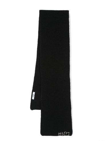 Black wool scarf