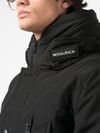 woolrich - Parka imbottito nero con tasche - 3