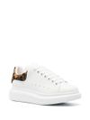 alexander mcqueen - Sneakers in pelle di vitello bianca e maculata - 2