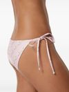 versace - Slip bikini rosa in seta con stampa grafica - 2