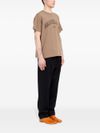 mm6 maison margiela - T-shirt in cotone beige con scritta - 5