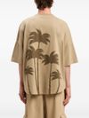 palm angels - T-shirt in cotone beige con stampa palma e logo - 4