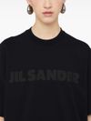 jil sander - T-shirt a maniche corte nera con logo - 5