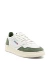 autry - Medalist sneakers in white leather and green suede - 1