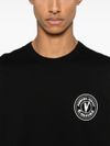 versace jeans couture - T-shirt nera in cotone con stampa - 2