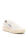 autry - Medalist sneakers in perforated beige cotton - 1